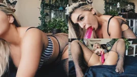 คลิปหลุด winterspl ays สาวฝรั่งถุงน่องหื่นจัดเย็ดหลังของเล่น Onlyfans